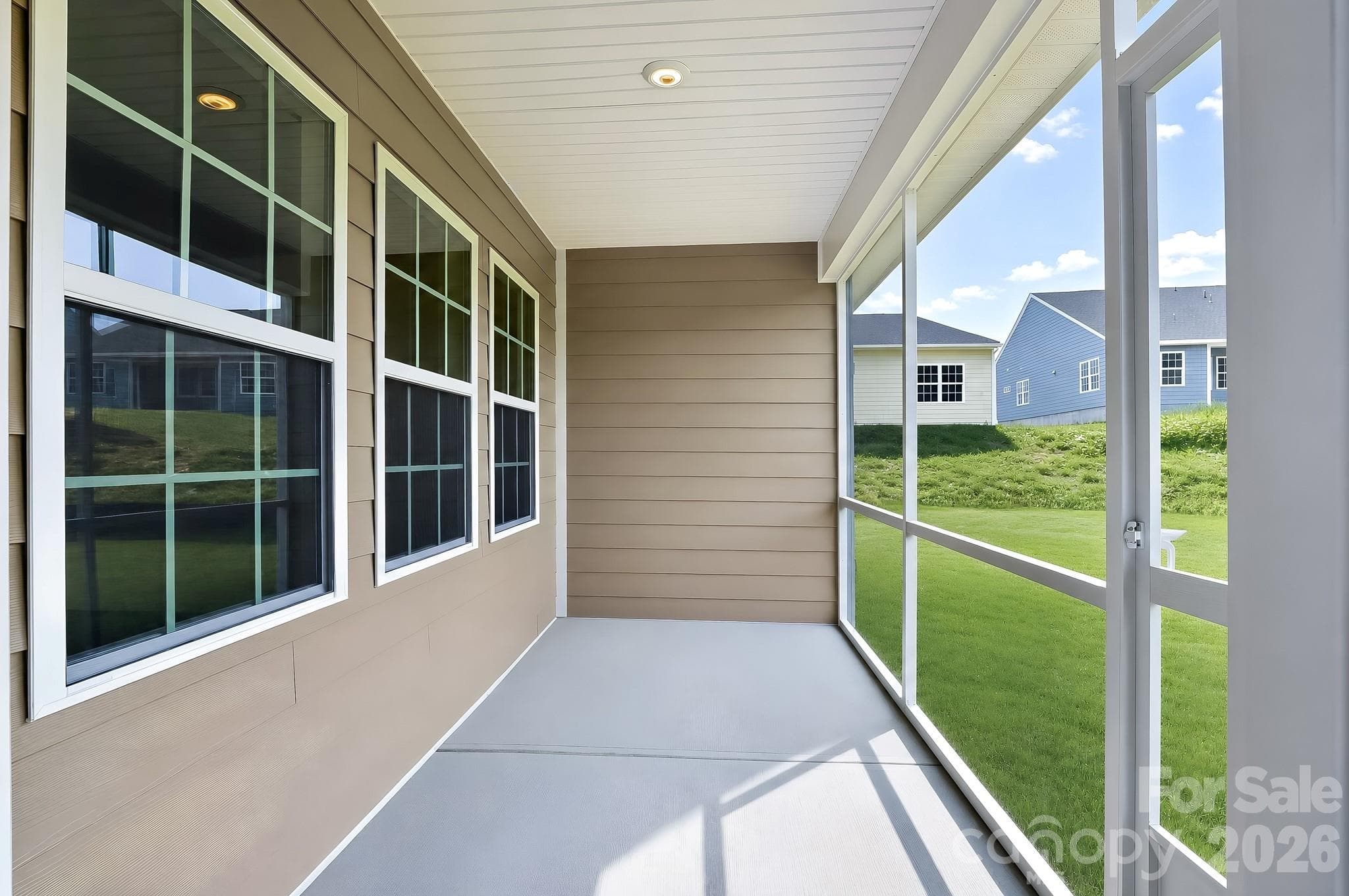 Single Family Residence at 8548 Norman Forest Road, Lancaster, photo 7 of 31