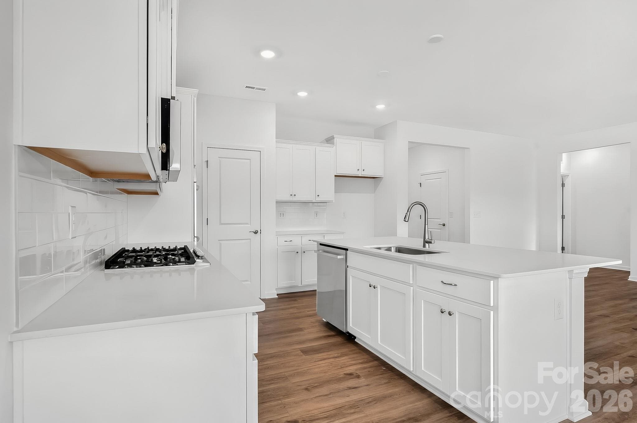 Single Family Residence at 8548 Norman Forest Road, Lancaster, photo 13 of 31