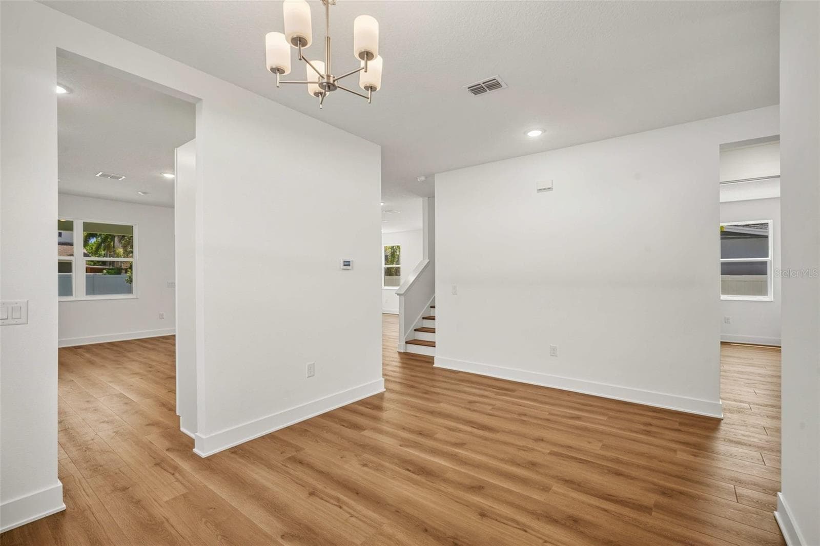 dining room leads into the kitchen - 3108 W BALLAST POINT BLVD, TAMPA