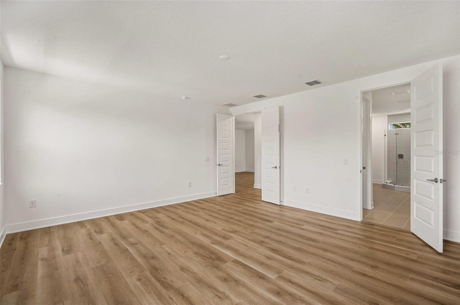 Primary en suite - 3108 W BALLAST POINT BLVD, TAMPA