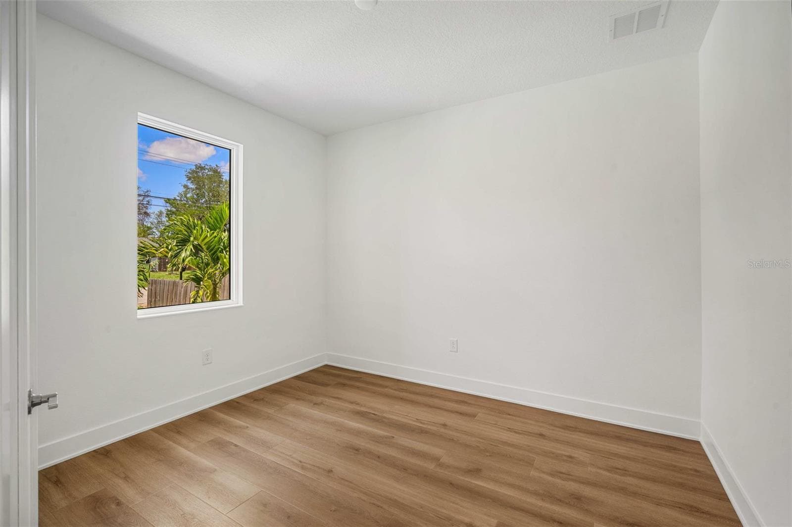Single Family Residence at 3108 W BALLAST POINT BLVD, TAMPA, photo 23 of 38