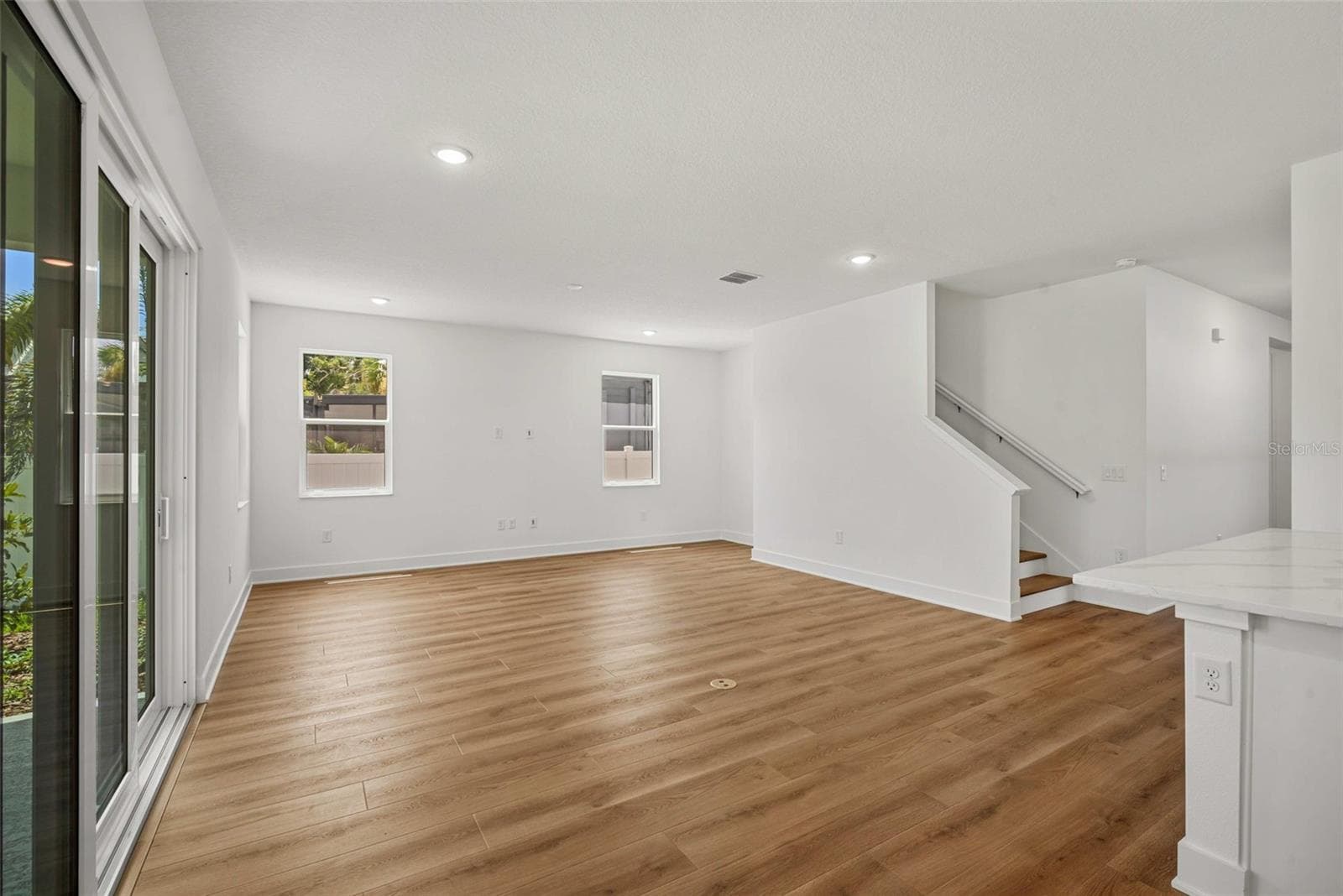 Single Family Residence at 3108 W BALLAST POINT BLVD, TAMPA, photo 25 of 38