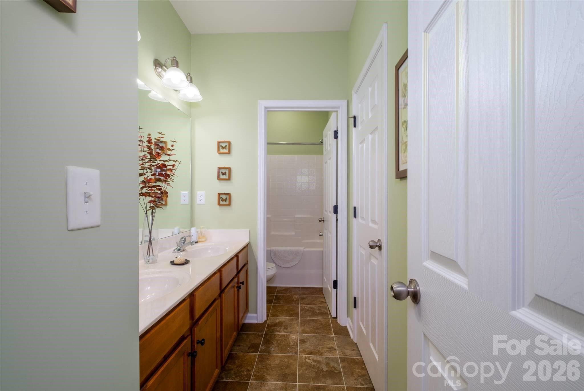 Townhouse at 4004 La Crema Drive, Charlotte, photo 32 of 48