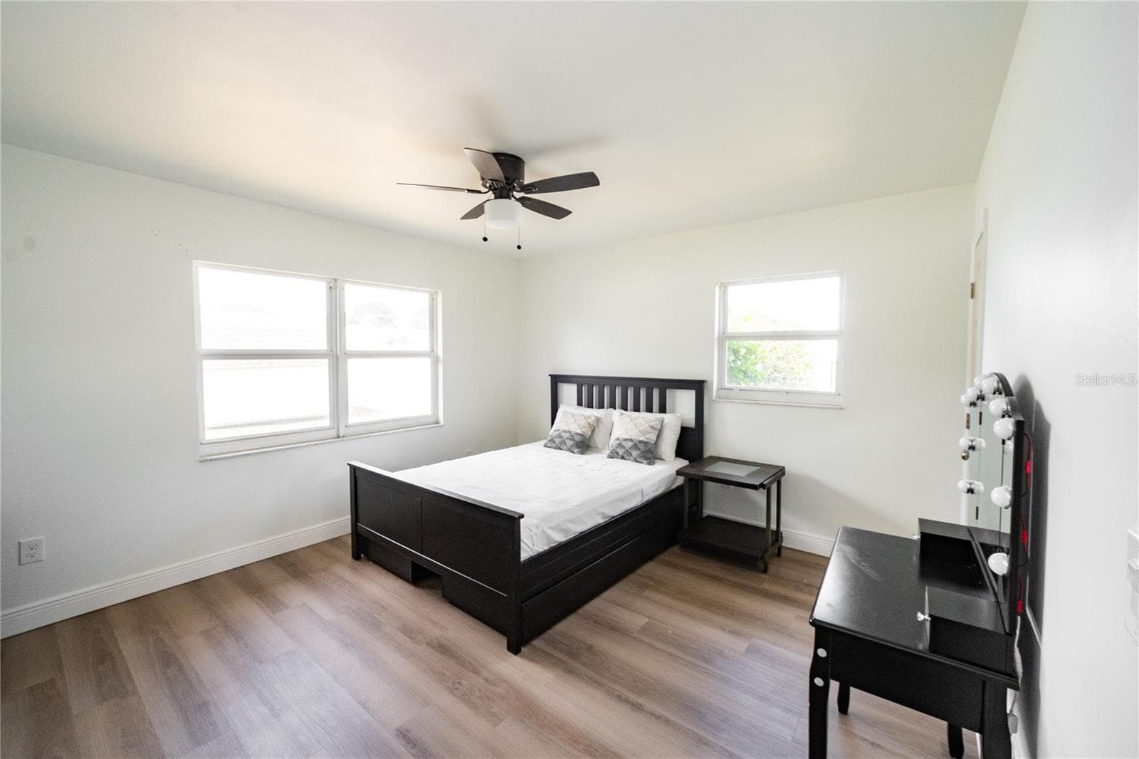 Master Bedroom - 8413 MILLWOOD DR, TAMPA