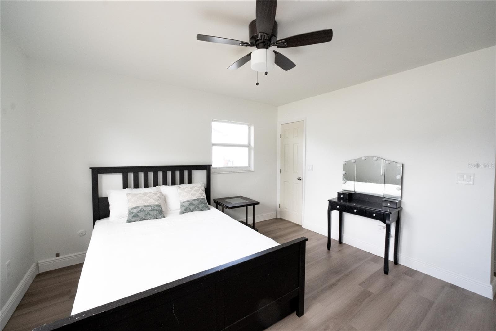 Single Family Residence at 8413 MILLWOOD DR, TAMPA, photo 10 of 19