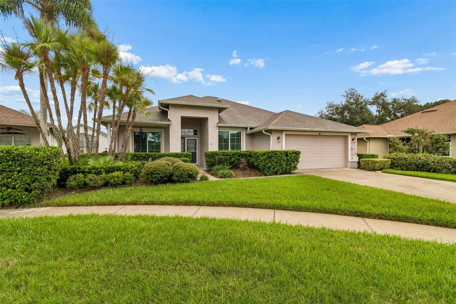 Single Family Residence at 5306 WATERLEAF CT, VALRICO, photo 3 of 96