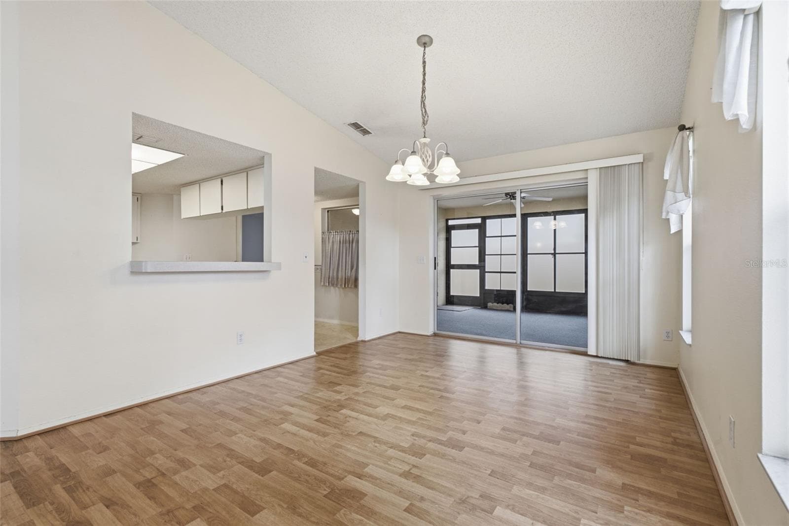 Condominium at 3960 SAILMAKER LN, HOLIDAY, photo 4 of 43