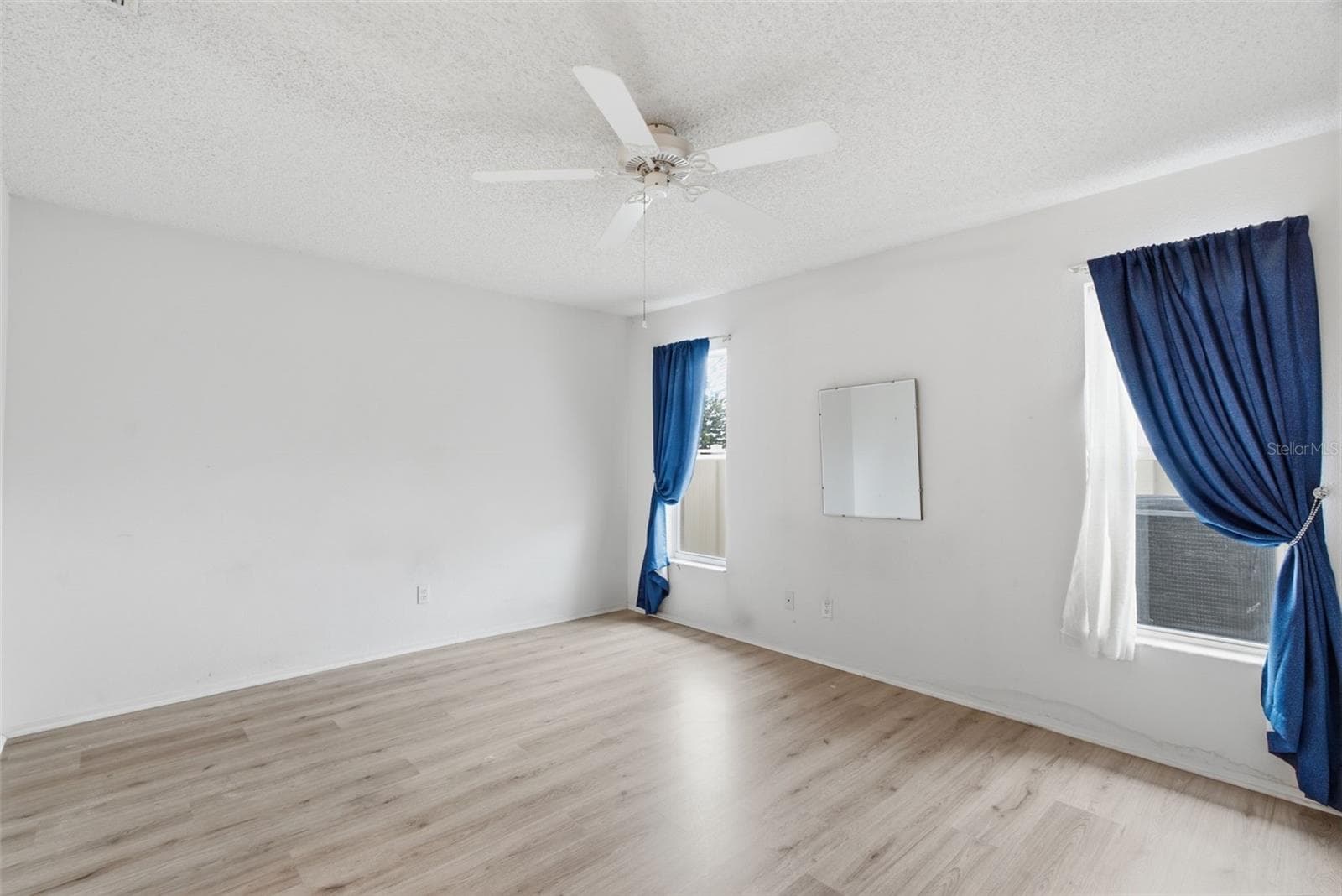 Primary Suite - 3960 SAILMAKER LN, HOLIDAY