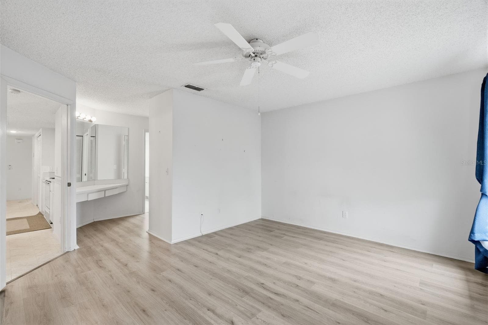 Condominium at 3960 SAILMAKER LN, HOLIDAY, photo 14 of 43