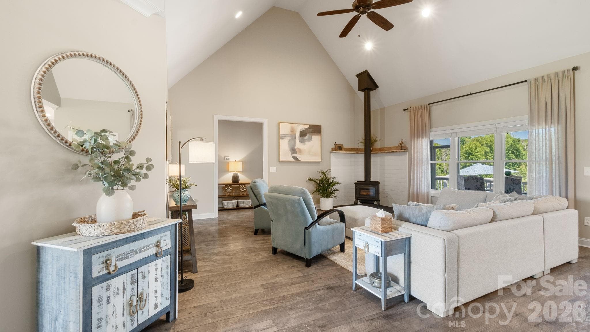 Single Family Residence at 1055 Cedar Grove Road, Clover, photo 6 of 38