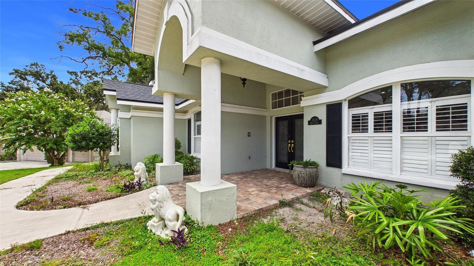 Single Family Residence at 7225 RIVER FOREST LN, TEMPLE TERRACE, photo 6 of 70