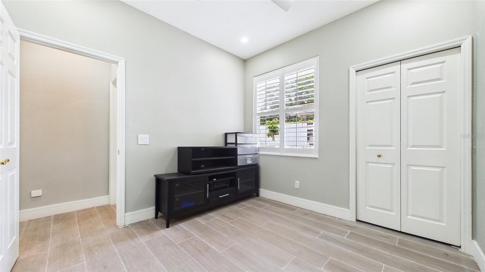 Single Family Residence at 7225 RIVER FOREST LN, TEMPLE TERRACE, photo 33 of 70