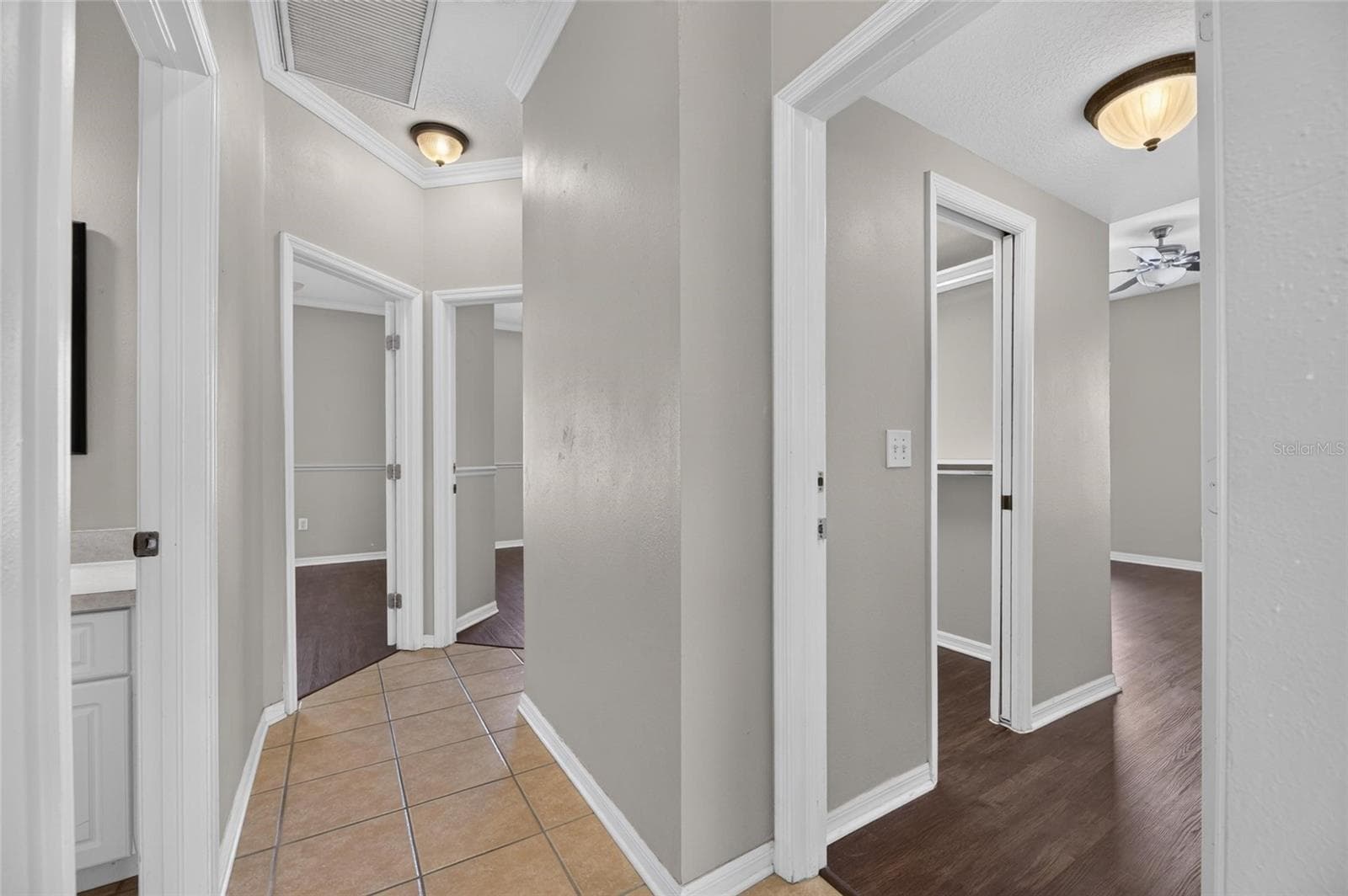 Single Family Residence at 24519 BREEZY OAK CT, LUTZ, photo 33 of 63