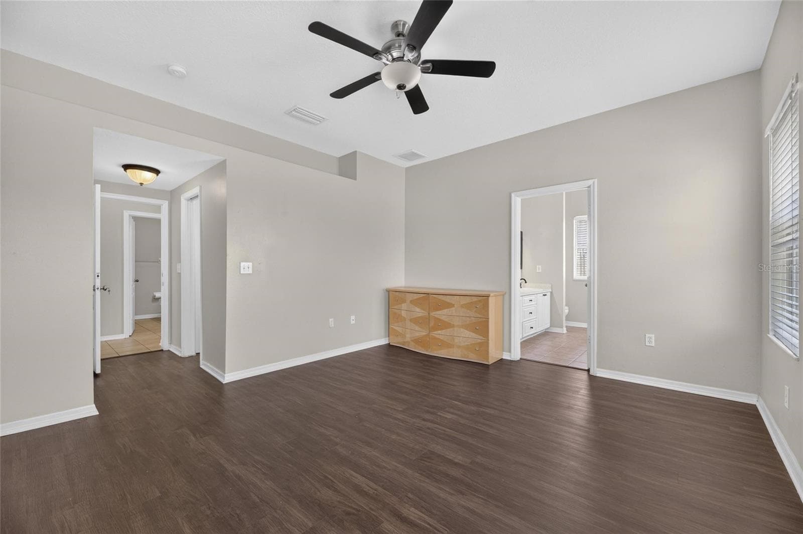 Single Family Residence at 24519 BREEZY OAK CT, LUTZ, photo 36 of 63