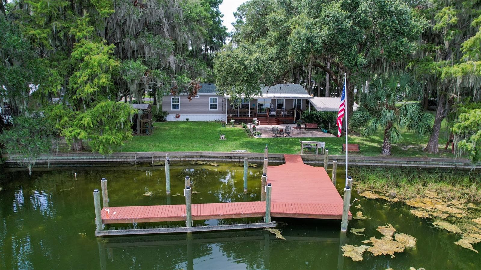 9065 W LAKEVIEW CT