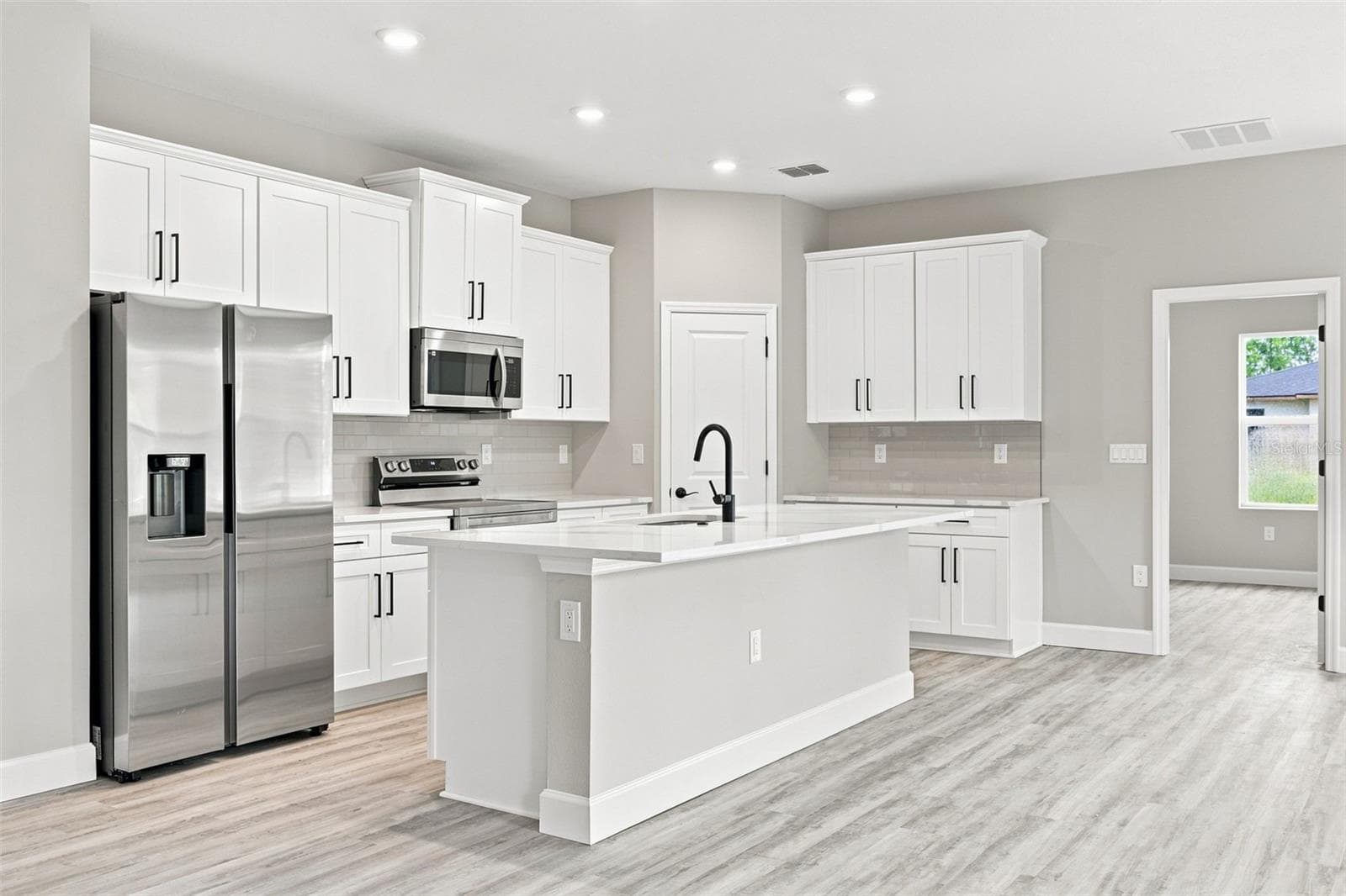 Single Family Residence at 8211 ELKENBERRY AVE, NORTH PORT, photo 12 of 28