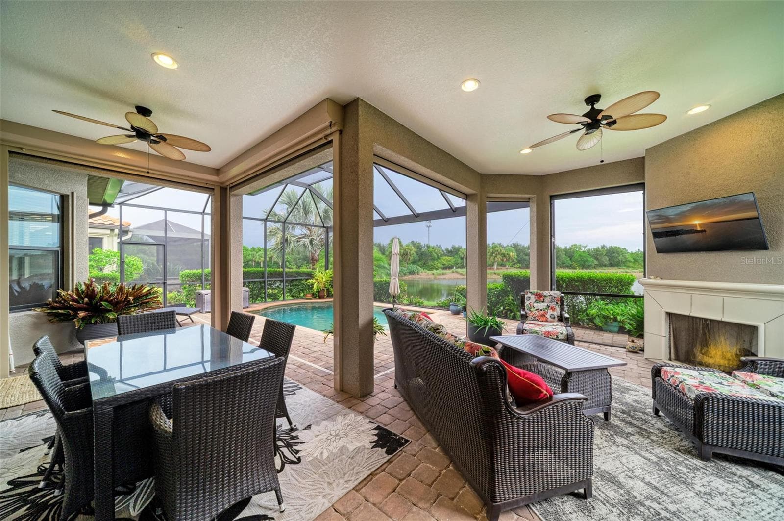 Single Family Residence at 13321 SORRENTO WAY, BRADENTON, photo 45 of 80