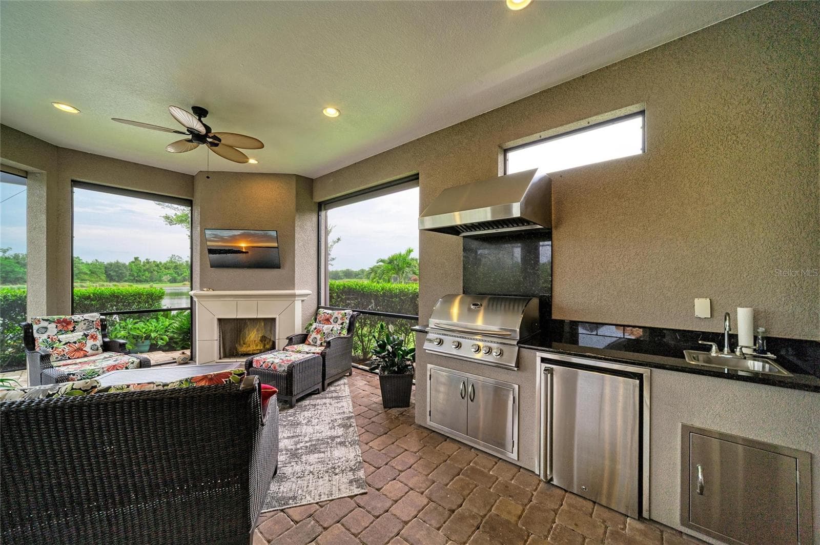 Single Family Residence at 13321 SORRENTO WAY, BRADENTON, photo 48 of 80
