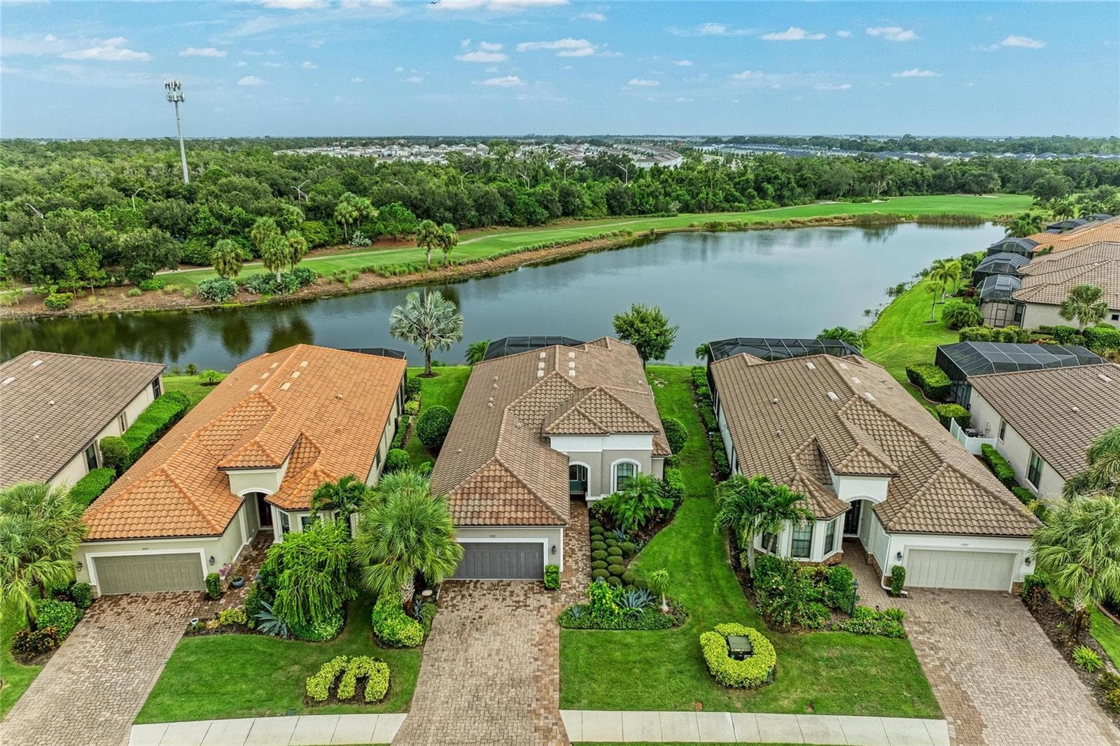 Single Family Residence at 13321 SORRENTO WAY, BRADENTON, photo 57 of 80