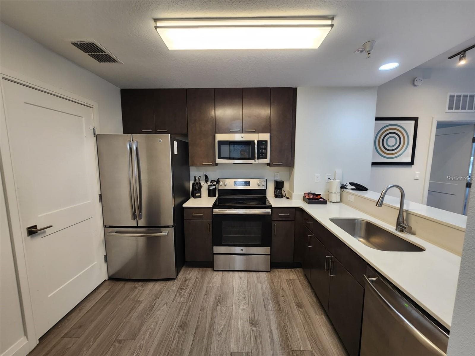 Condo - Hotel at 14501 GROVE RESORT AVE #3401, WINTER GARDEN, photo 5 of 38