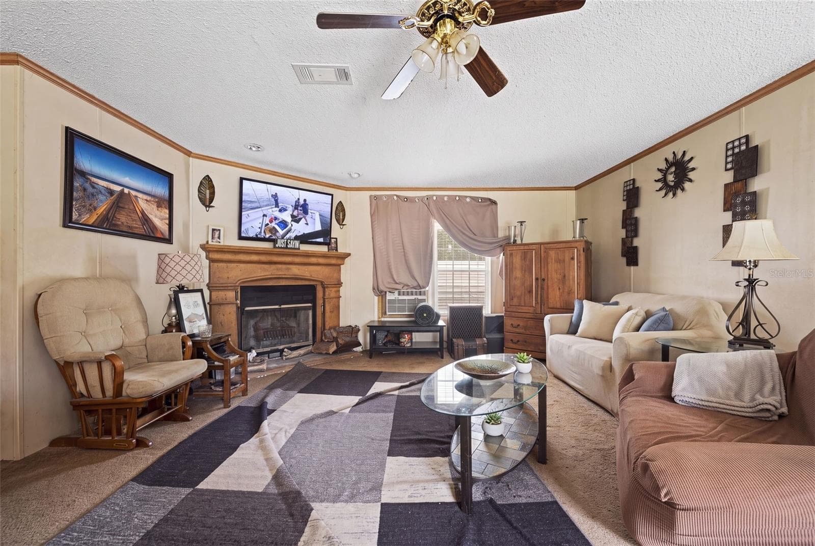 Manufactured Home at 9798 STATE ROAD 100 W, STARKE, photo 5 of 46