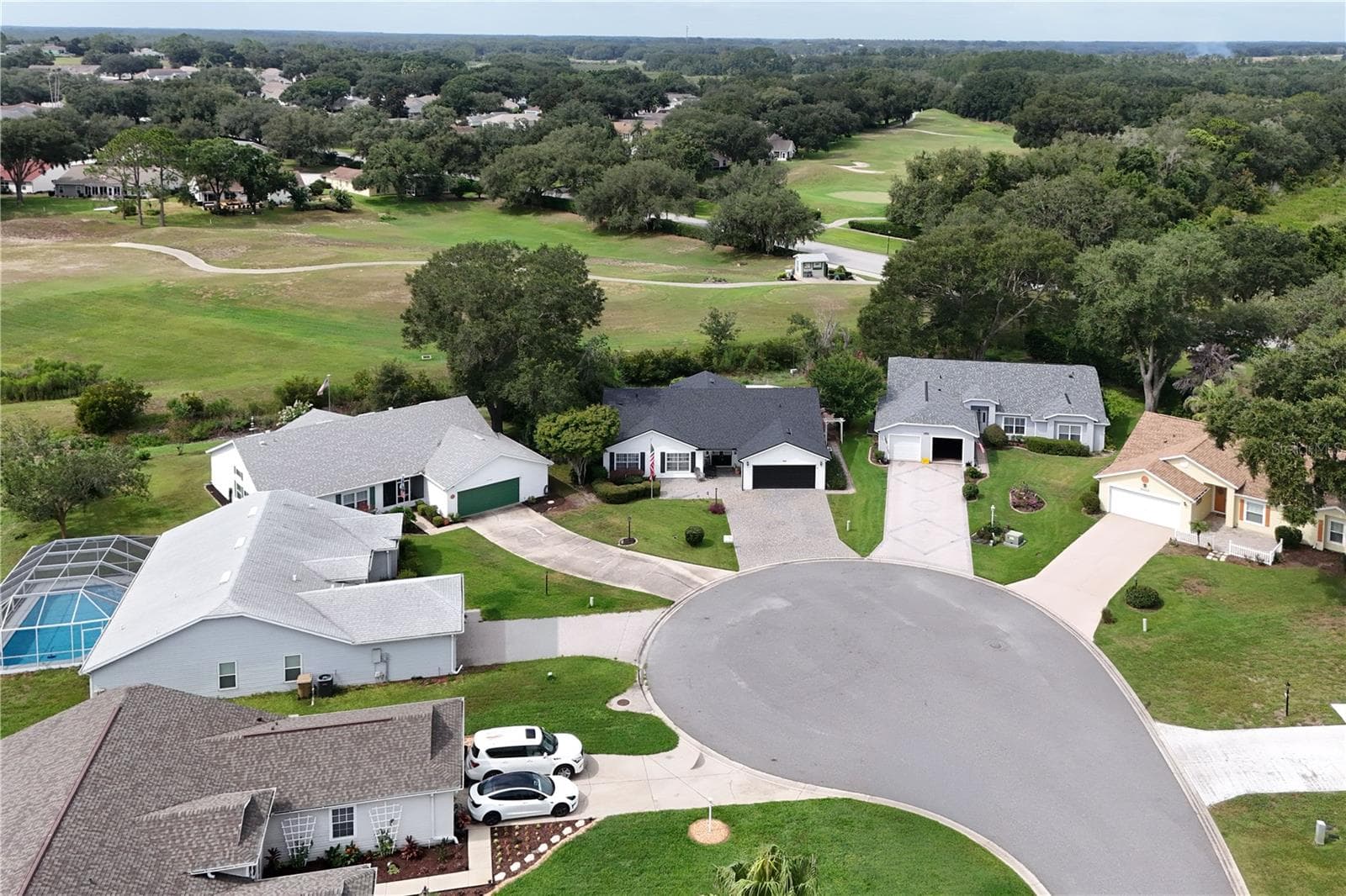 Single Family Residence at 25102 MERIWEATHER RD, LEESBURG, photo 6 of 41