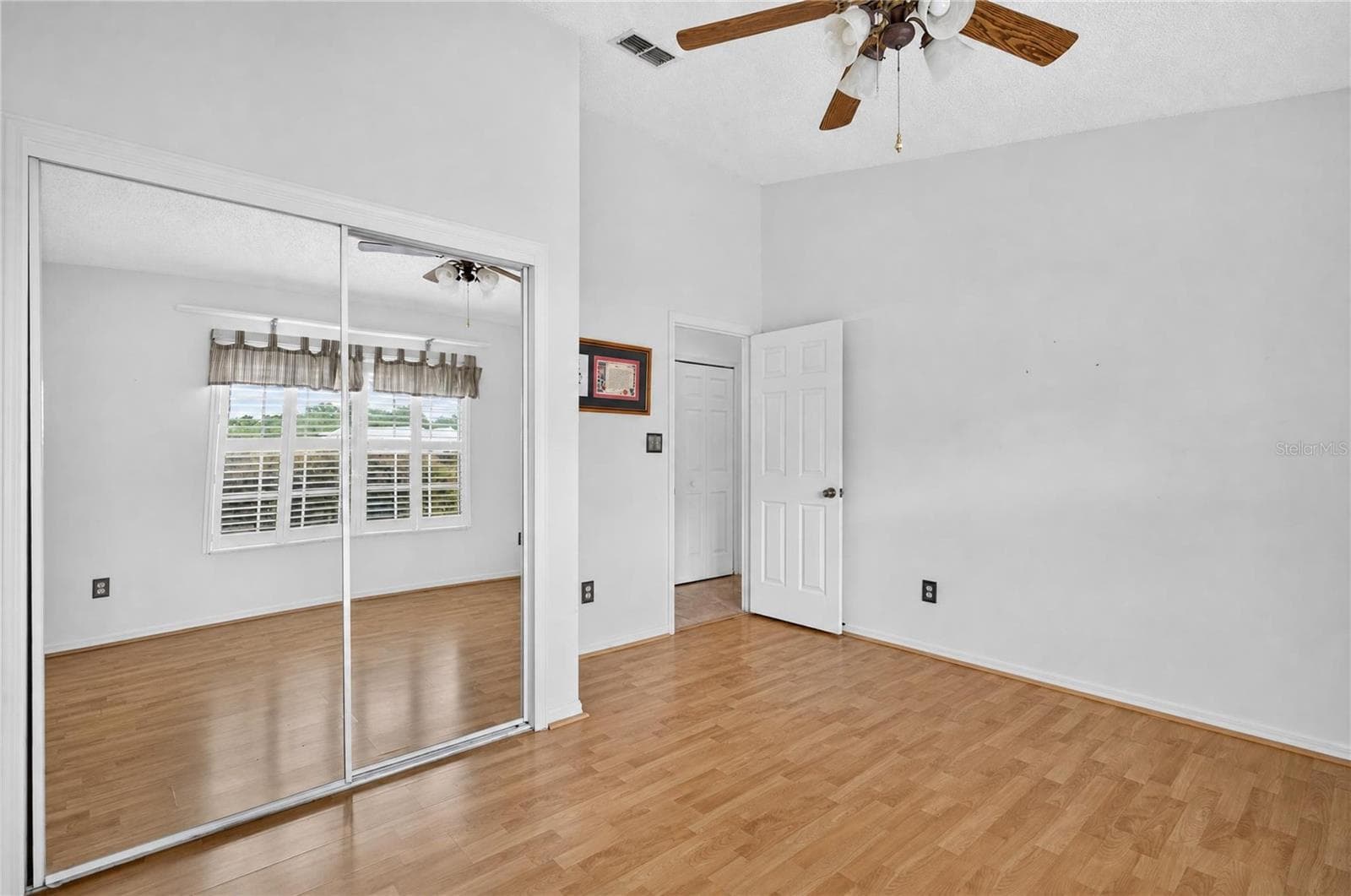 Single Family Residence at 25102 MERIWEATHER RD, LEESBURG, photo 30 of 41