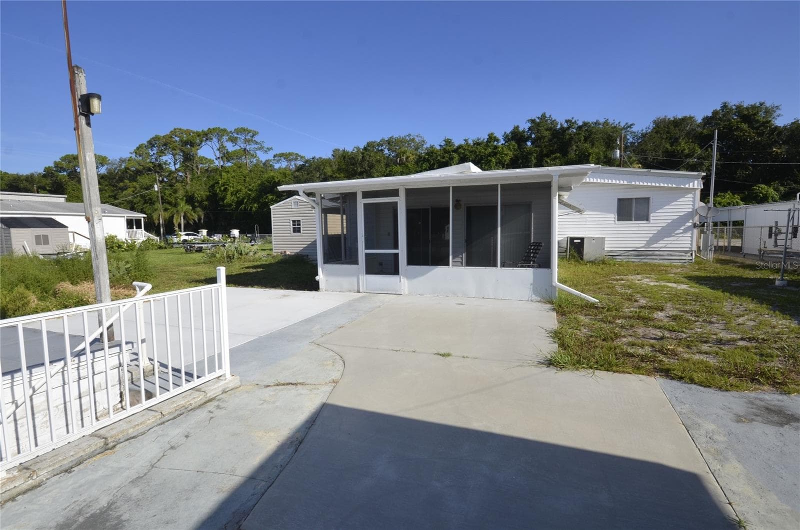 Back of Home - 187 E ARIEL RD, OAK HILL
