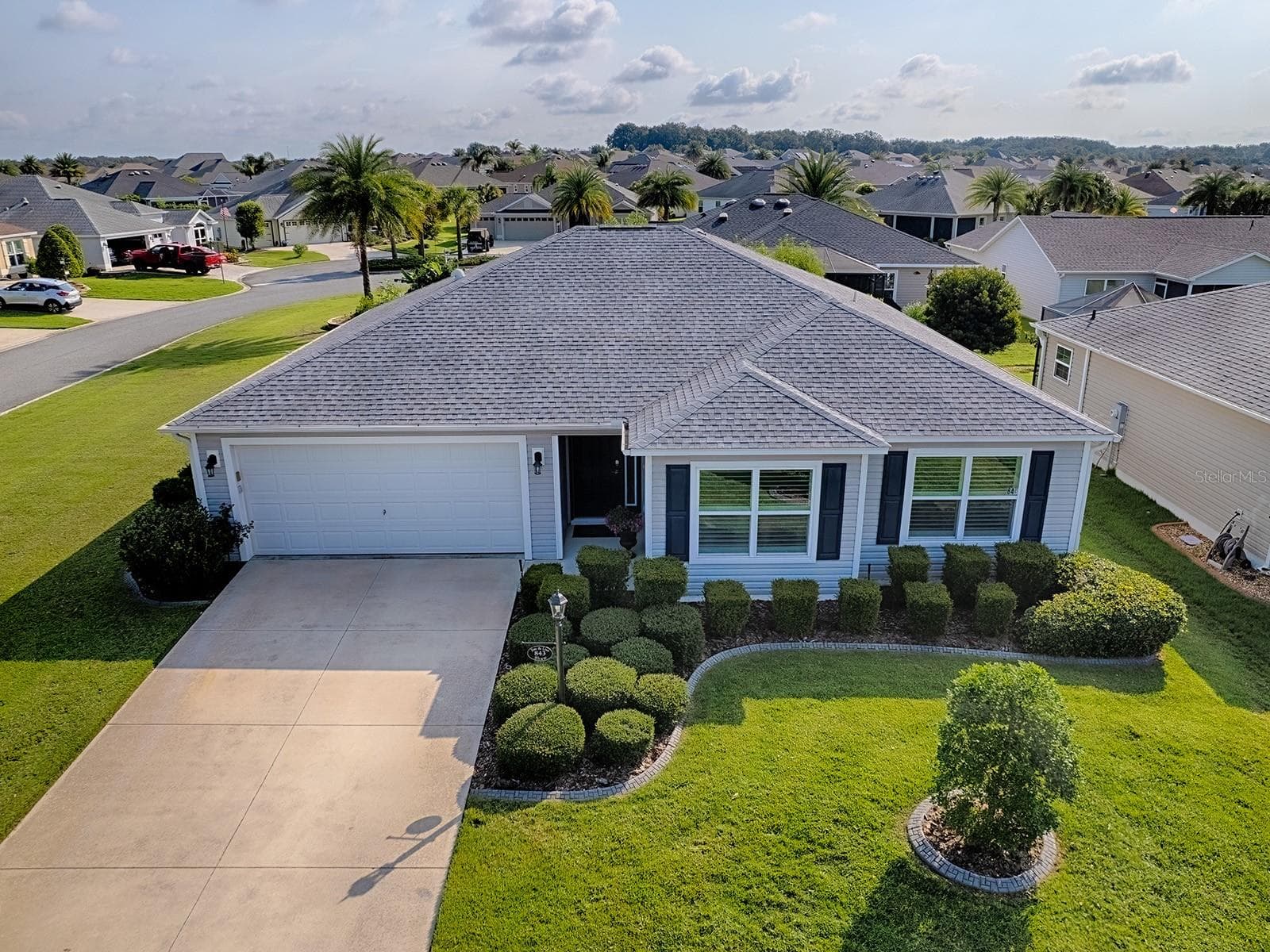 843 CLIFFORD CT