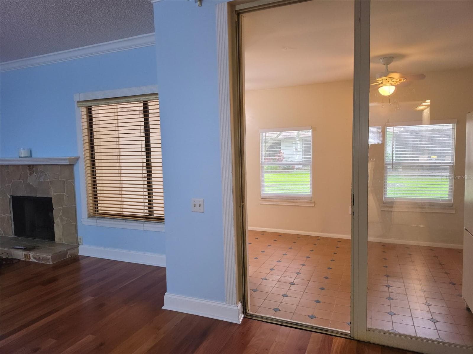 Florida Room - 1750 LAKE CYPRESS DR #1002, SAFETY HARBOR