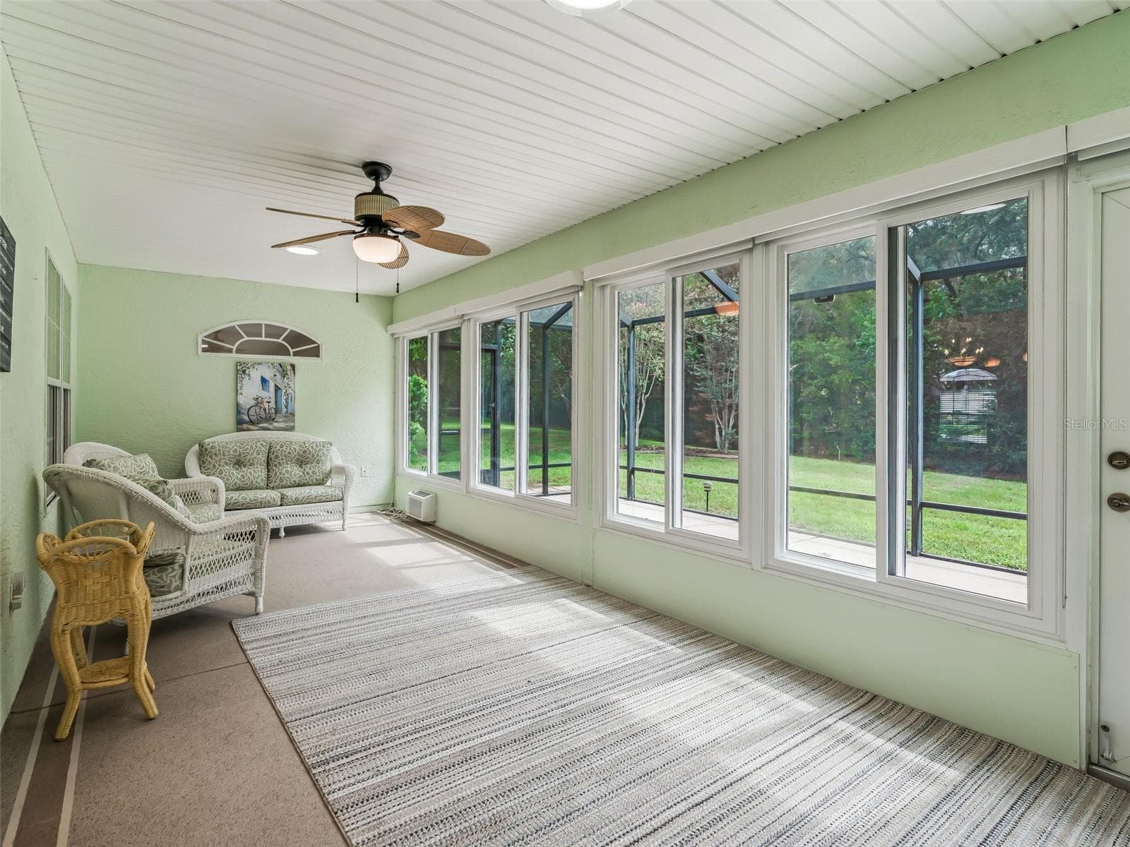 Lanai with two solar tubes - 17879 SE 125TH CIR, SUMMERFIELD