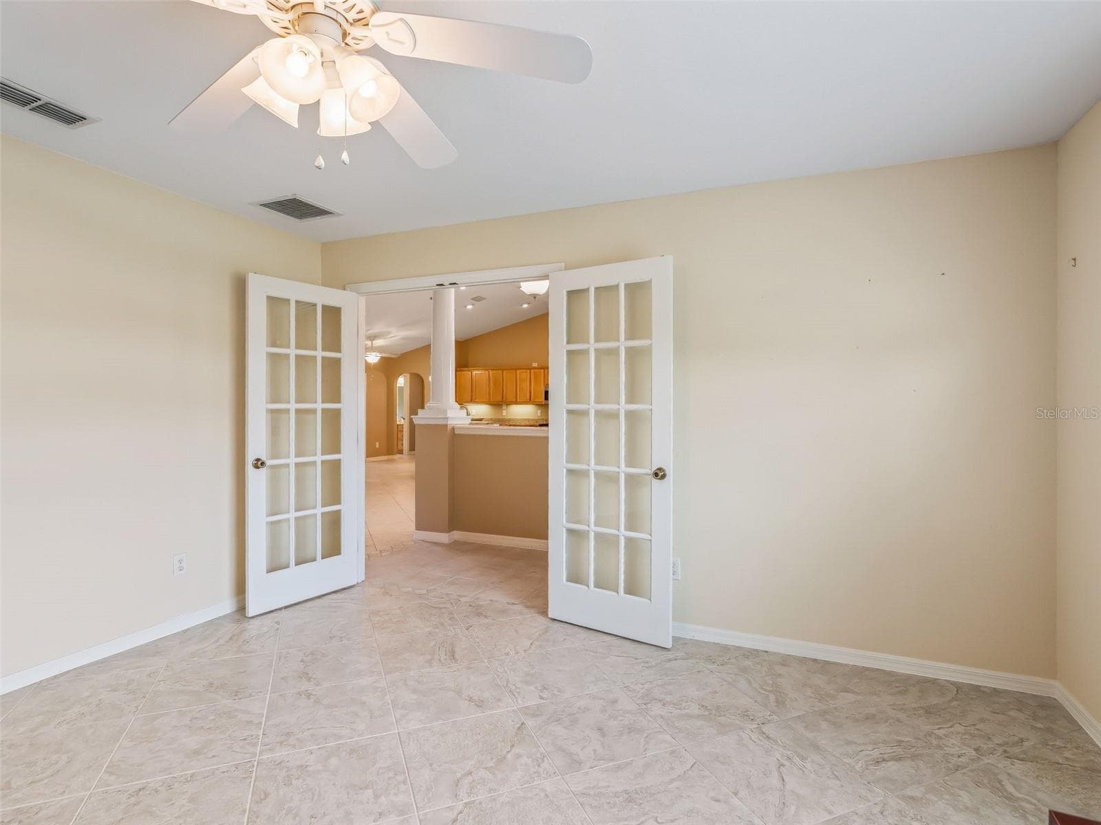 Den/Office - 17879 SE 125TH CIR, SUMMERFIELD