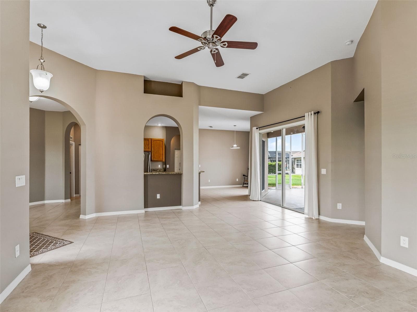 Great room - 11972 SE 176TH PLACE RD, SUMMERFIELD