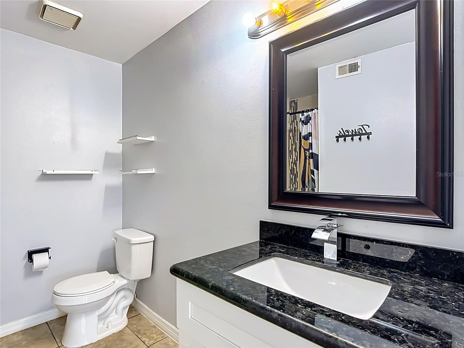 Condominium at 1229 BERMUDA LAKES LN #206, KISSIMMEE, photo 10 of 21