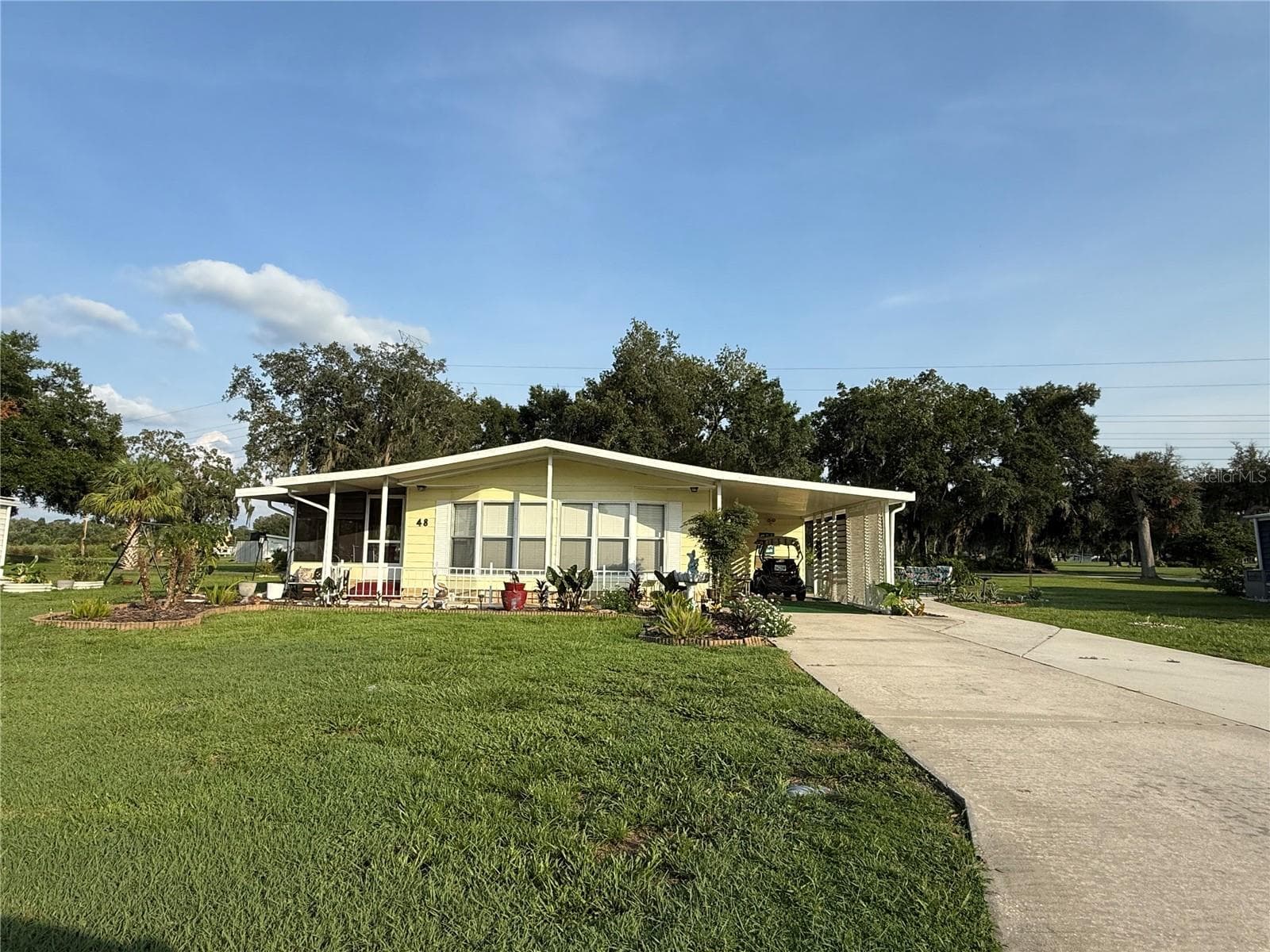 48 S BOBWHITE RD