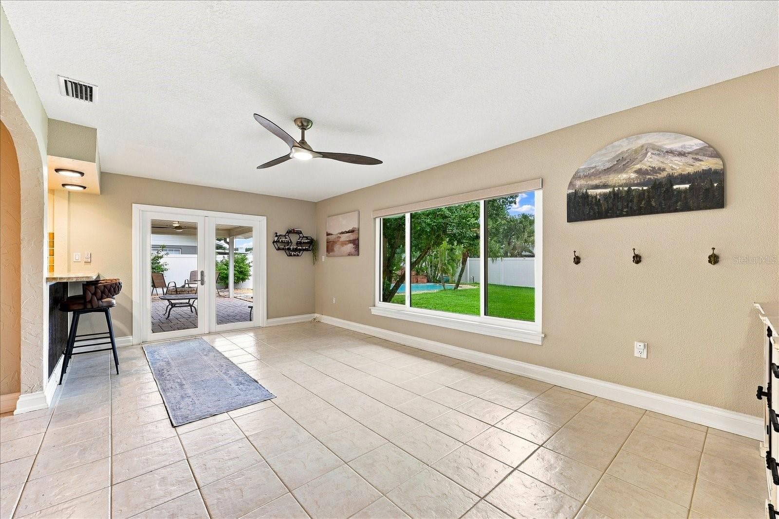 Single Family Residence at 8805 KENWOOD RD, SEMINOLE, photo 14 of 46