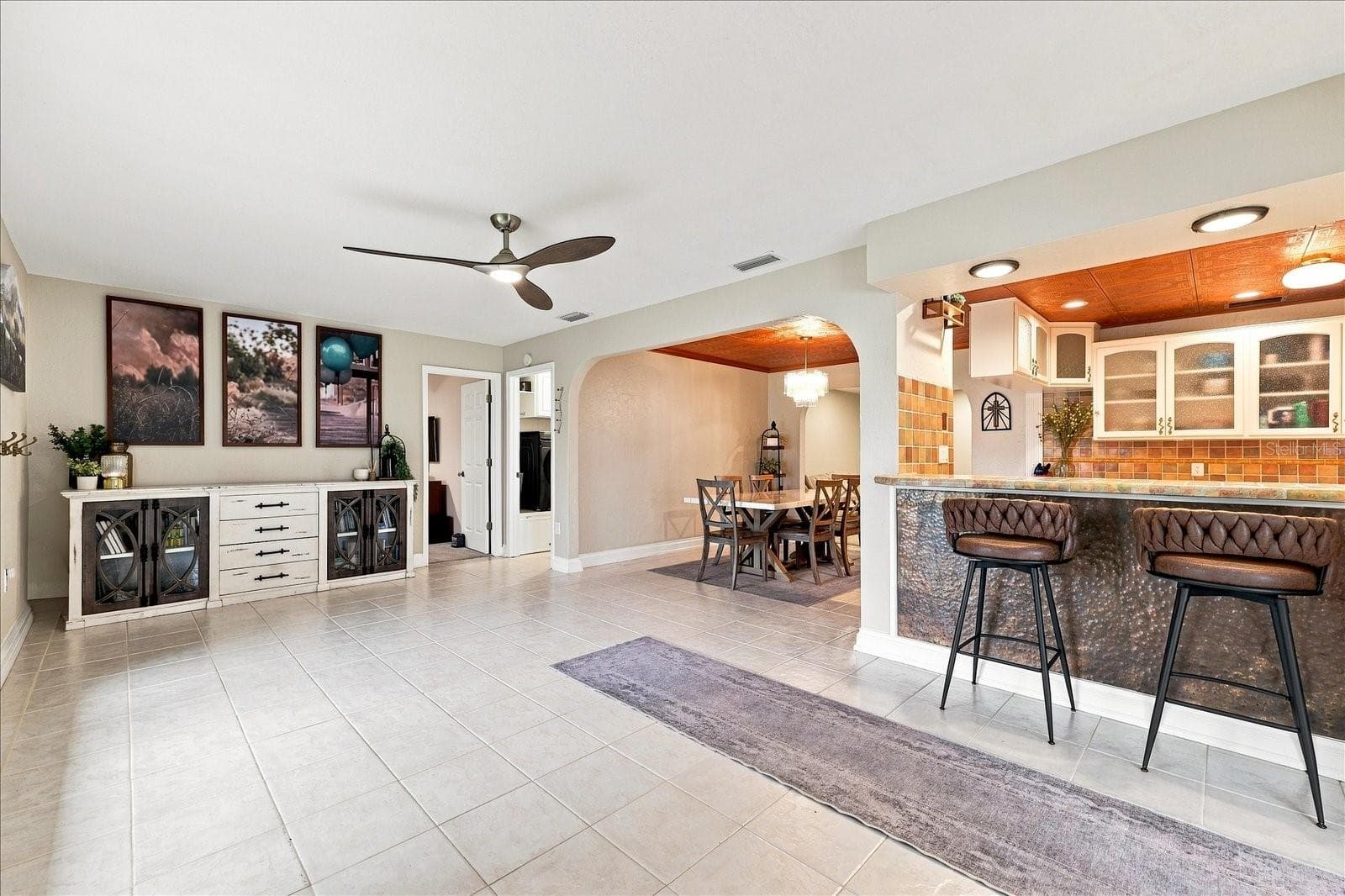 Single Family Residence at 8805 KENWOOD RD, SEMINOLE, photo 15 of 46