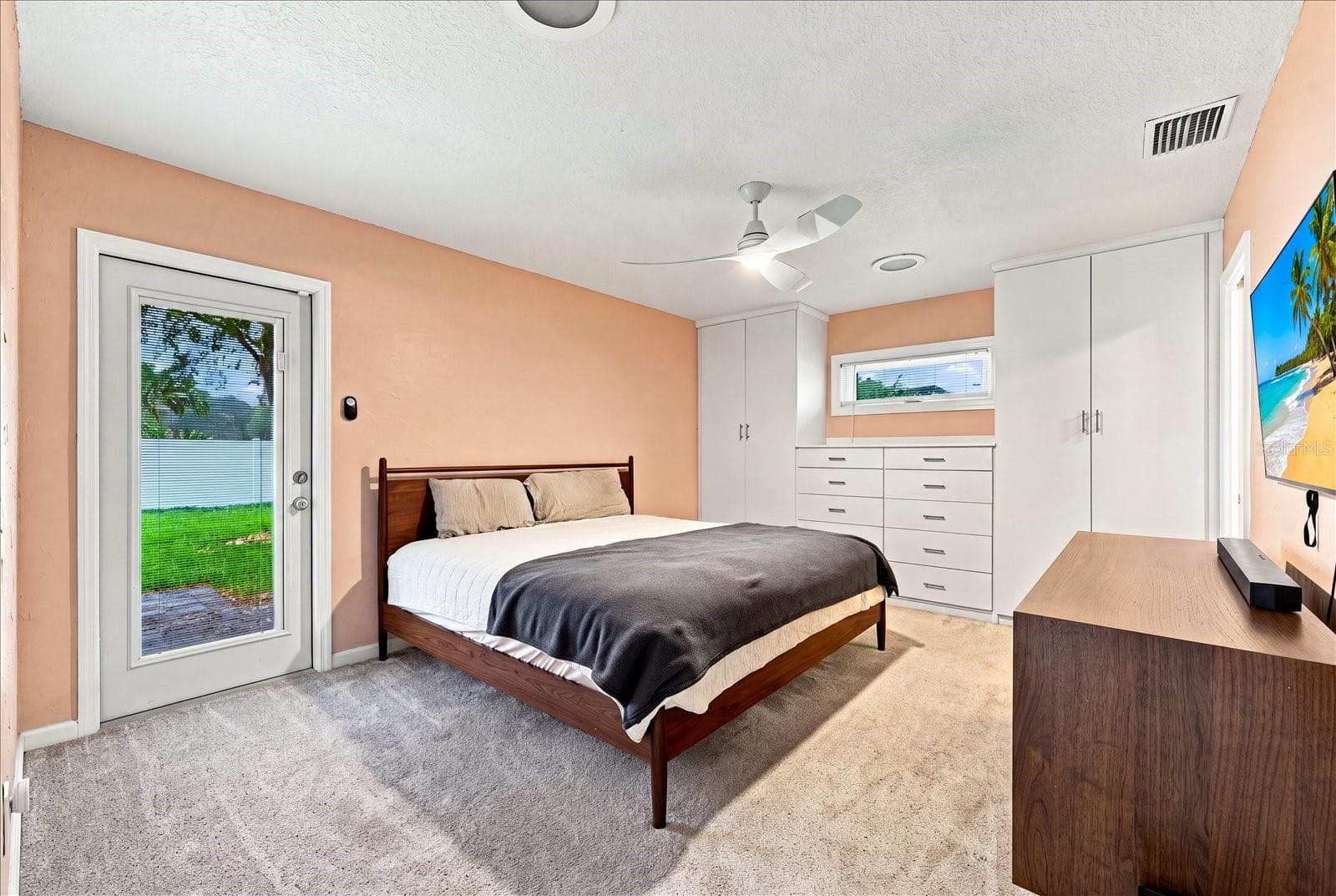Single Family Residence at 8805 KENWOOD RD, SEMINOLE, photo 18 of 46