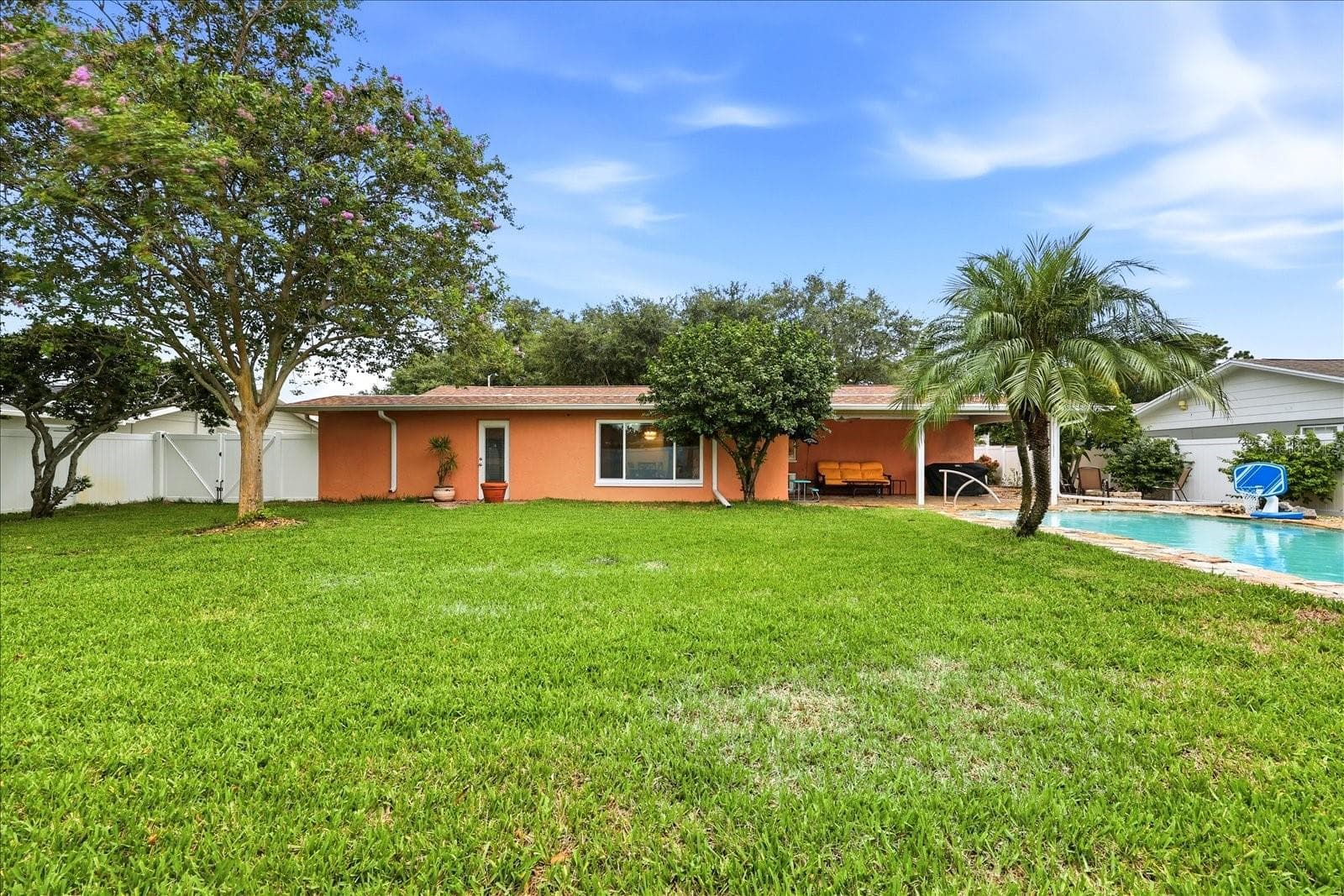 Single Family Residence at 8805 KENWOOD RD, SEMINOLE, photo 30 of 46