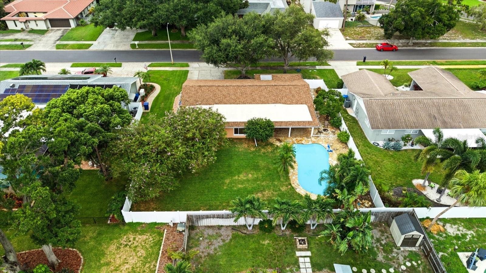 Single Family Residence at 8805 KENWOOD RD, SEMINOLE, photo 41 of 46