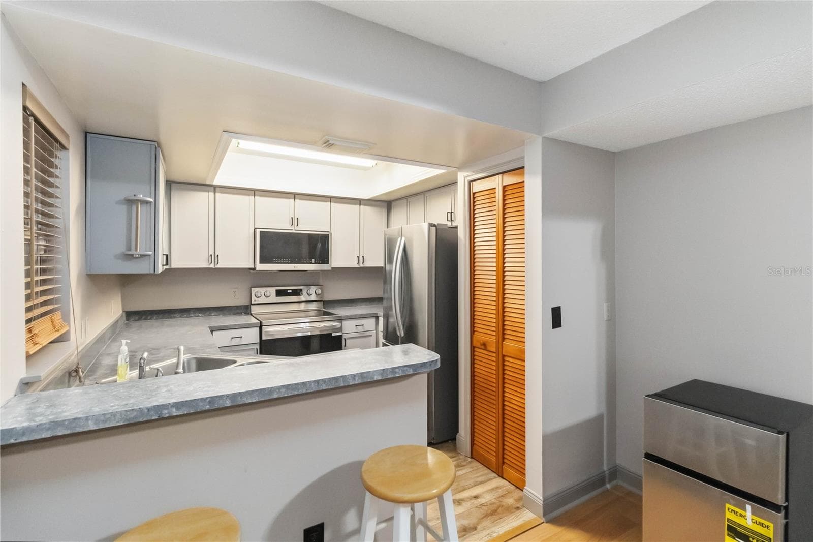 Townhouse at 4008 W MARYLAND PL, CASSELBERRY, photo 15 of 30