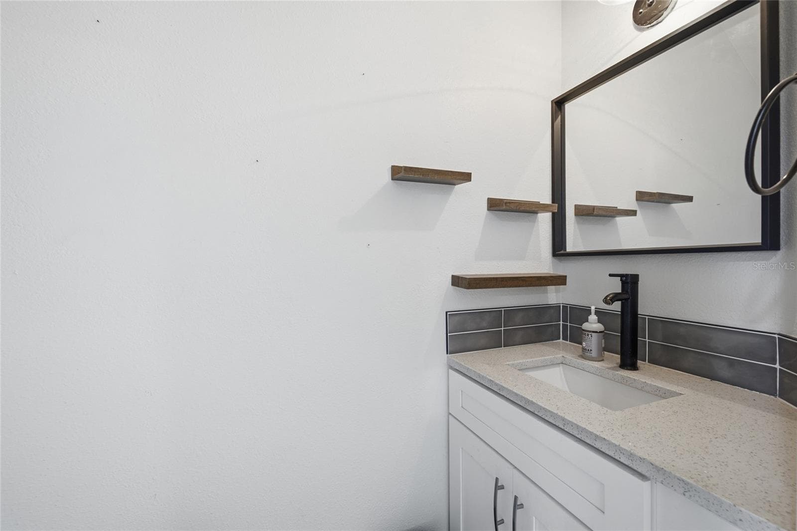 Townhouse at 11009 WINTER CREST DR, RIVERVIEW, photo 17 of 26