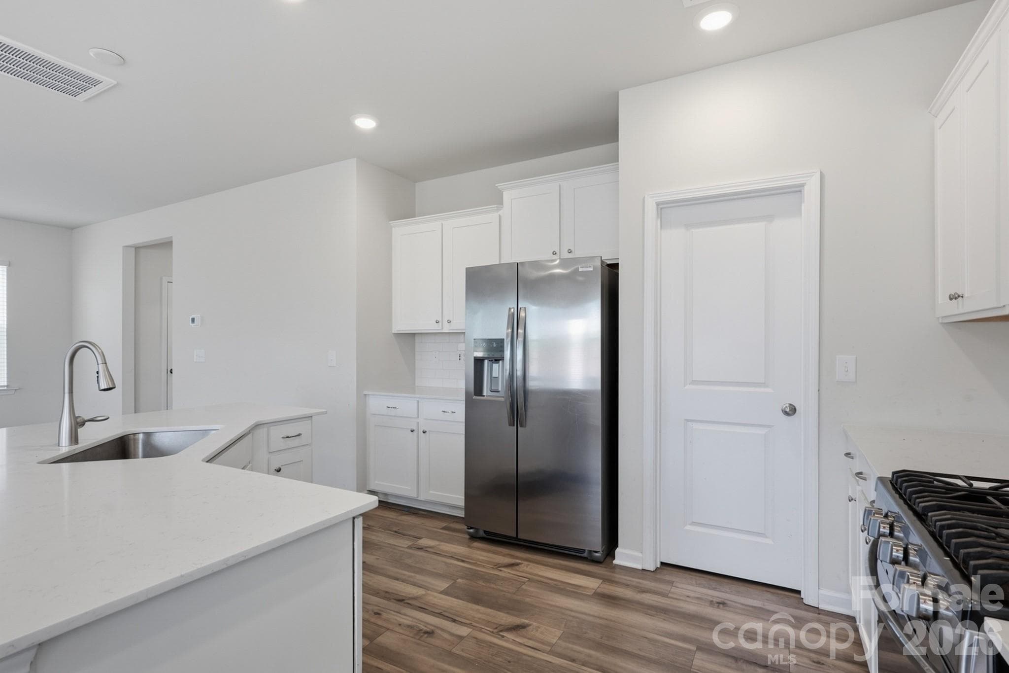 Single Family Residence at 7412 Echoing Hills Lane, Maiden, photo 7 of 29