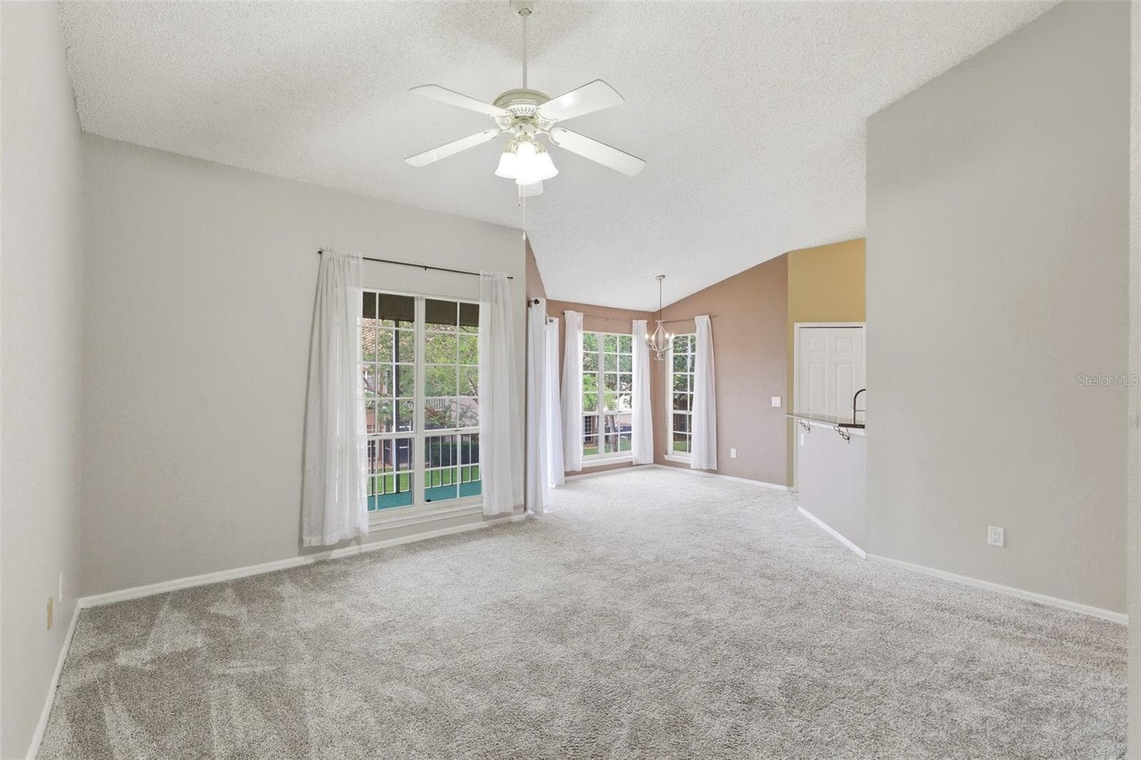 Condominium at 4696 SUSSEX TER #202, ORLANDO, photo 5 of 38