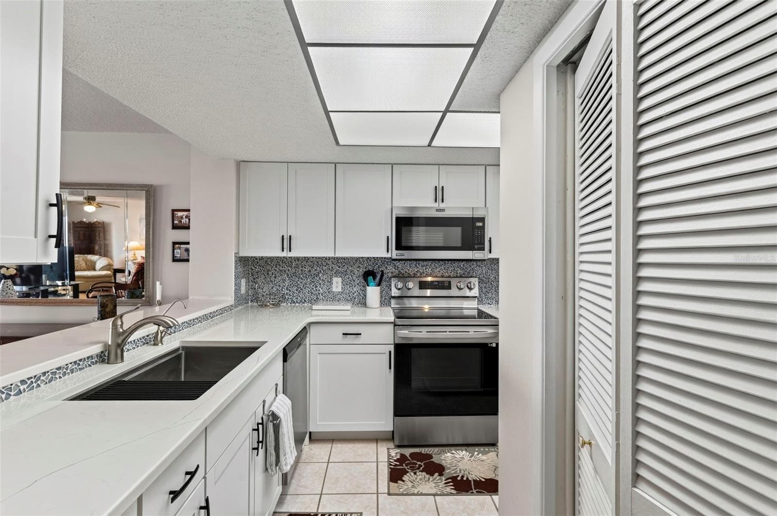 Condominium at 4650 BAY BLVD #1044, PORT RICHEY, photo 12 of 79
