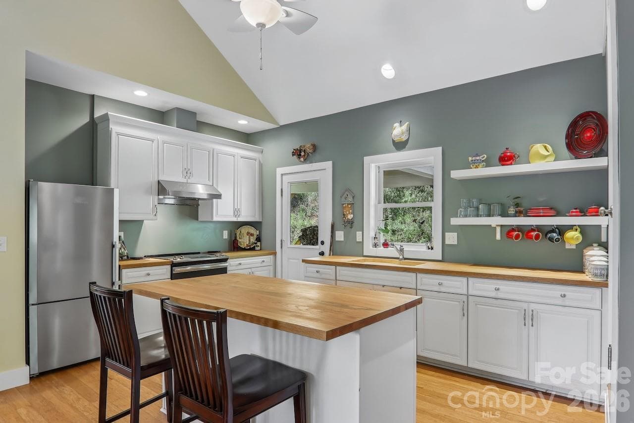 Single Family Residence at 280 Kelses Valley Drive, Mars Hill, photo 21 of 48