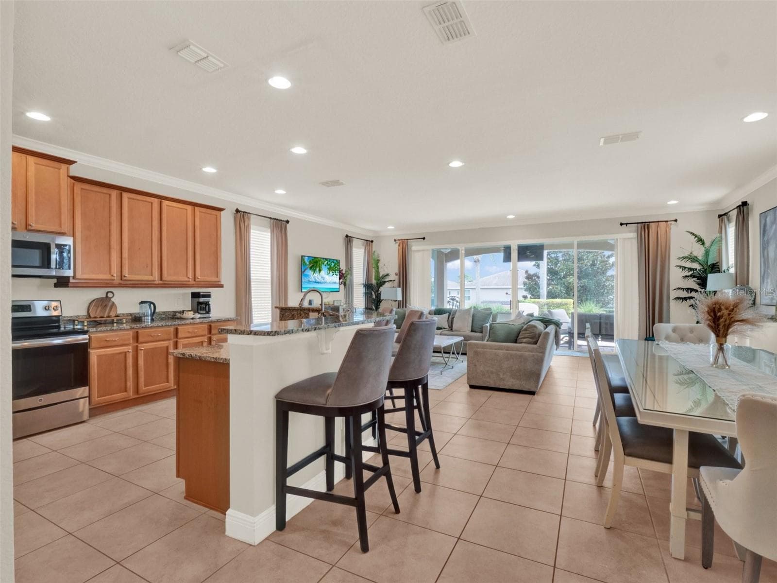 Single Family Residence at 7564 MARKER AVE, KISSIMMEE, photo 3 of 48
