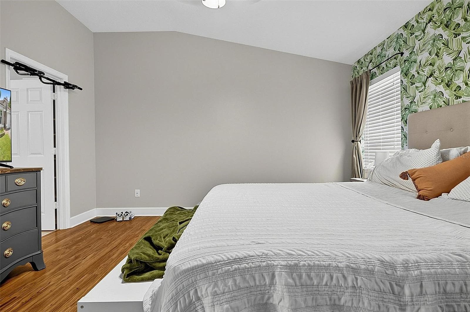 Single Family Residence at 1737 SETTING SUN LOOP, CASSELBERRY, photo 13 of 57