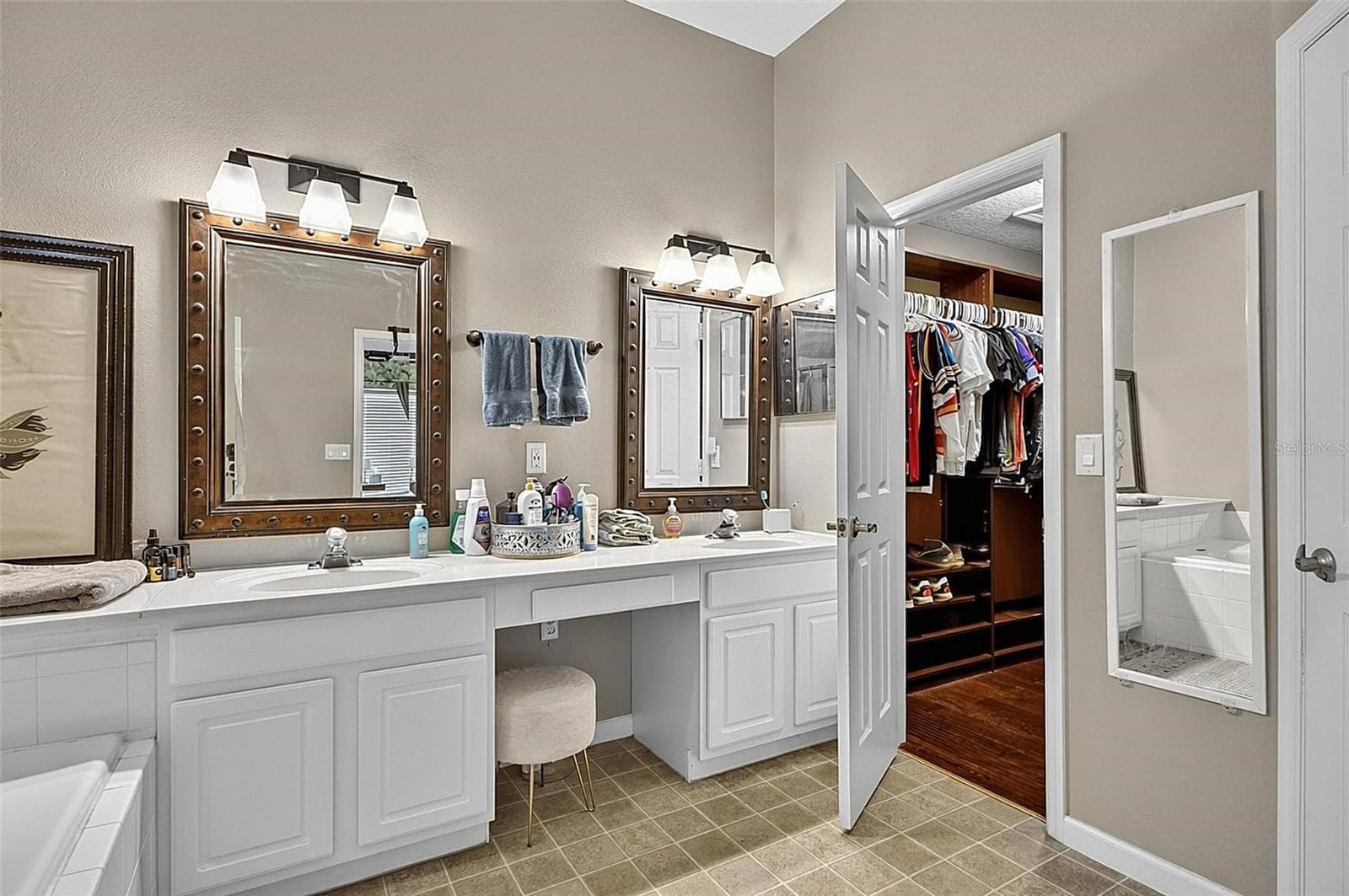 Single Family Residence at 1737 SETTING SUN LOOP, CASSELBERRY, photo 20 of 57