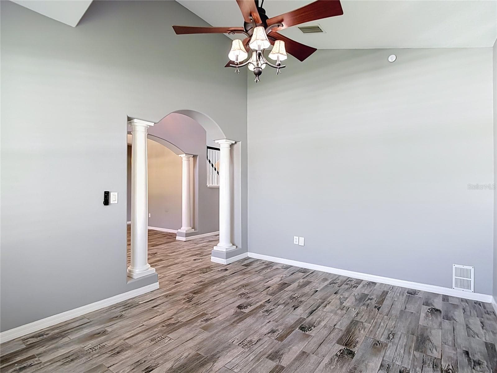 Single Family Residence at 4736 POINTE O WOODS DR, WESLEY CHAPEL, photo 14 of 99